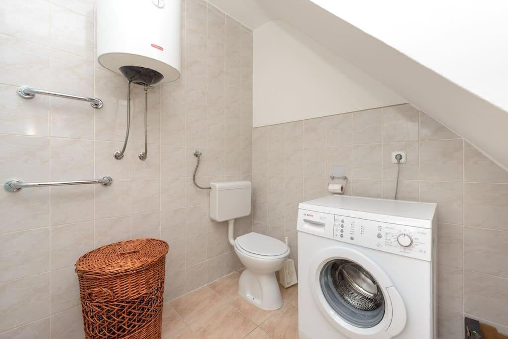 Charming Dalmatian 2-bedroom In The Heart Of Old Town