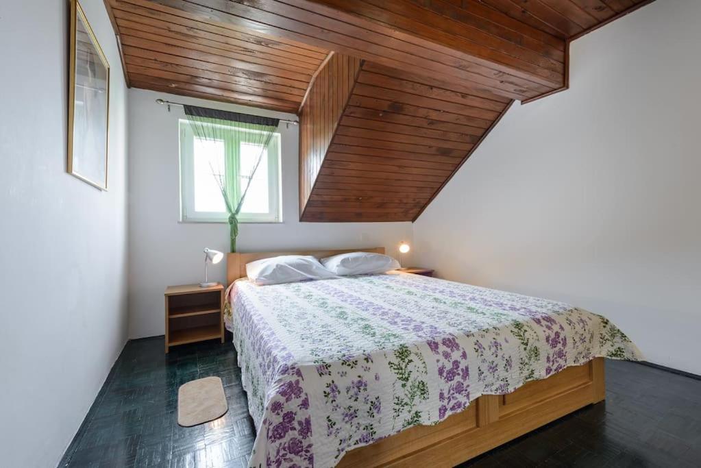 Apartment Charming Dalmatian 2-bedroom In The Heart Of Old Town *